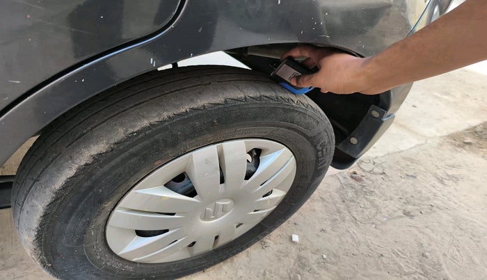 2019 Maruti Alto LXI, Petrol, Manual, 27,566 km, tyre