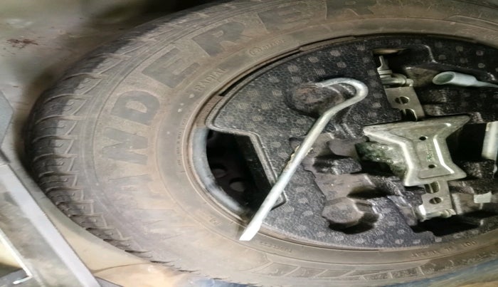 2018 Maruti Vitara Brezza VDI (O), Diesel, Manual, 66,994 km, tyre