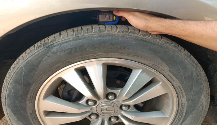 2009 Honda Accord 2.4L I-VTEC AT, CNG, Automatic, 39,789 km, tyre