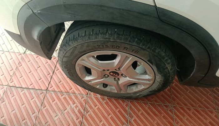 2020 KIA SONET HTK PLUS 1.5, Diesel, Manual, 75,610 km, tyre