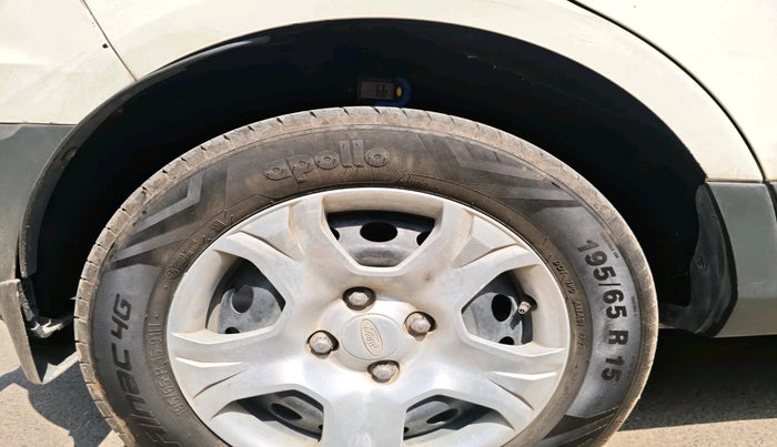 2016 Ford Ecosport TREND+ 1.0L ECOBOOST, Petrol, Manual, 40,834 km, tyre