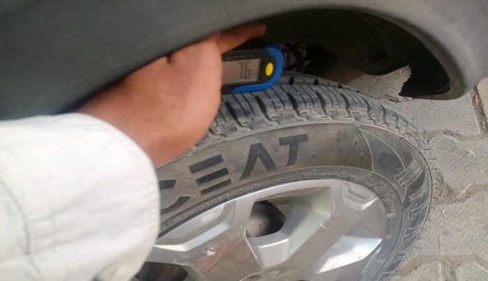 2019 Renault Kwid CLIMBER 1.0, Petrol, Manual, 40,584 km, tyre