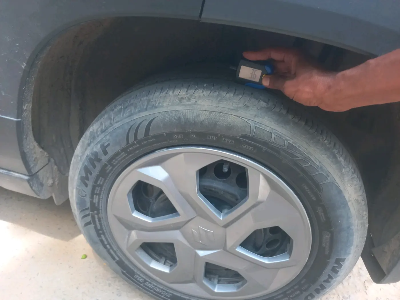2024 Maruti BREZZA VXI, Petrol, Manual, 28,849 km, tyre
