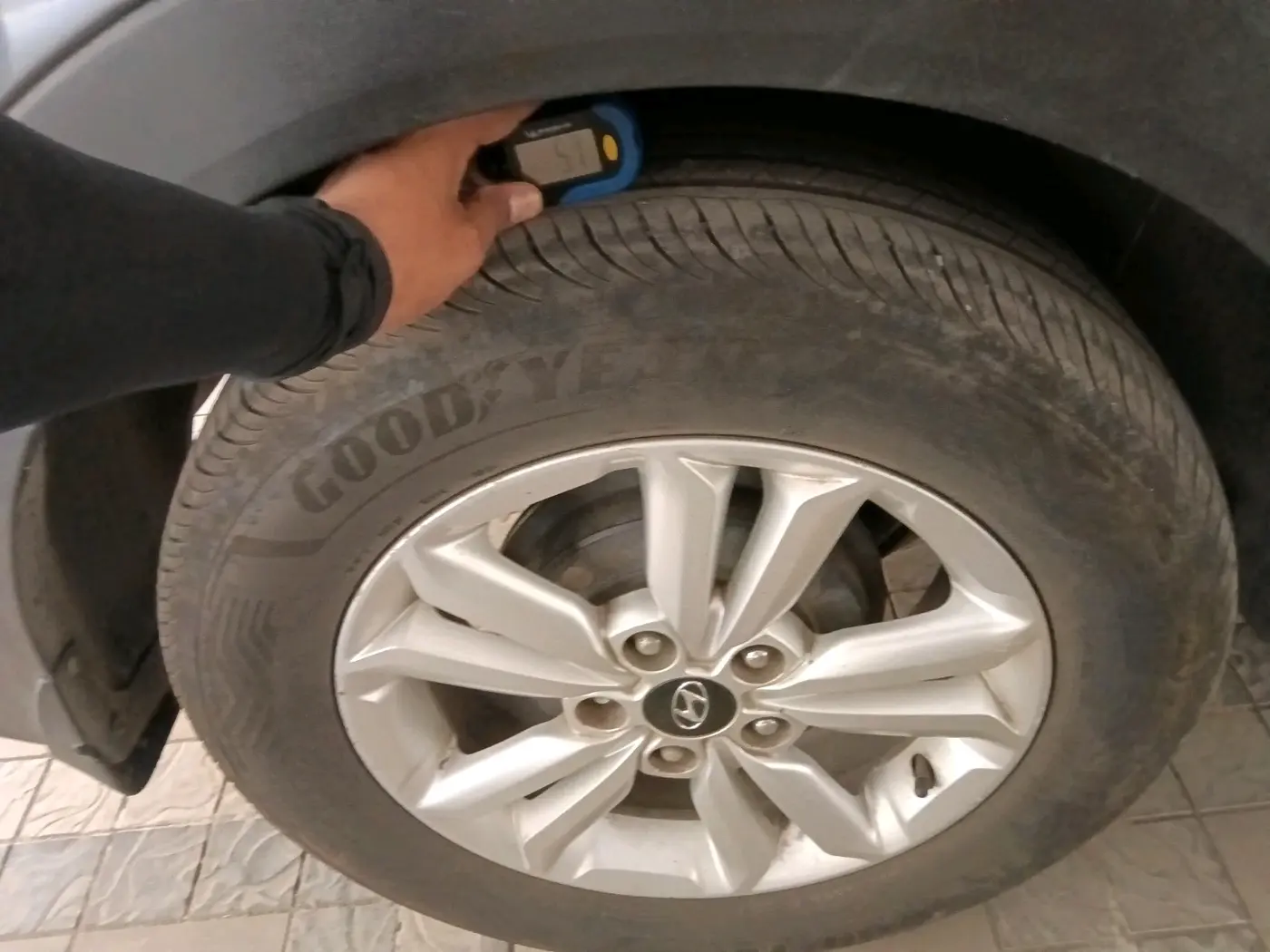 2015 Hyundai Creta SX PLUS AT 1.6 DIESEL, Diesel, Automatic, 72,586 km, tyre