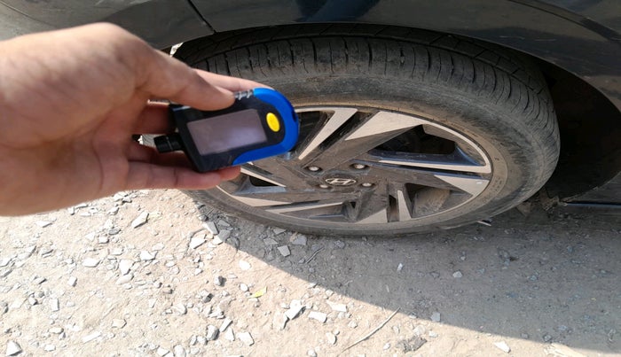 2023 Hyundai NEW I20 ASTA (O) 1.2 MT, Petrol, Manual, 33,366 km, tyre