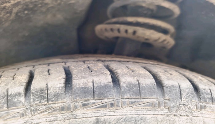 2011 Volkswagen Polo COMFORTLINE 1.2L PETROL, Petrol, Manual, 39,079 km, tyre