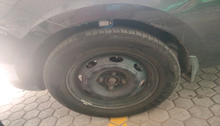 2015 Tata Zest XMS PETROL, Petrol, Manual, 33,630 km, tyre