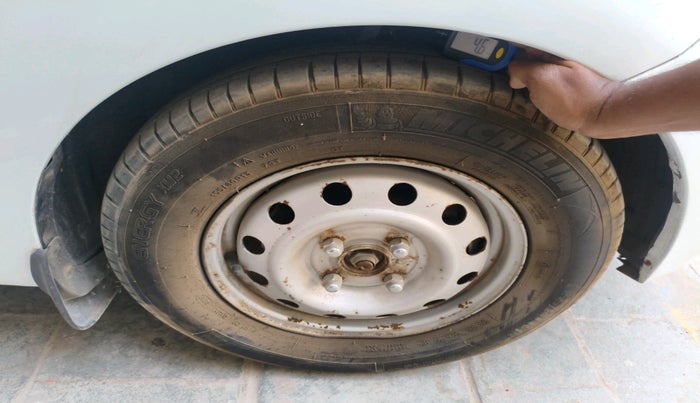 2012 Hyundai i10 ERA 1.1, Petrol, Manual, 77,512 km, tyre