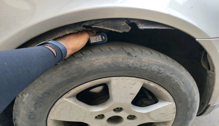 2009 Skoda Laura AMBIENTE 1.9 TDI MT, Diesel, Manual, 1,43,567 km, tyre