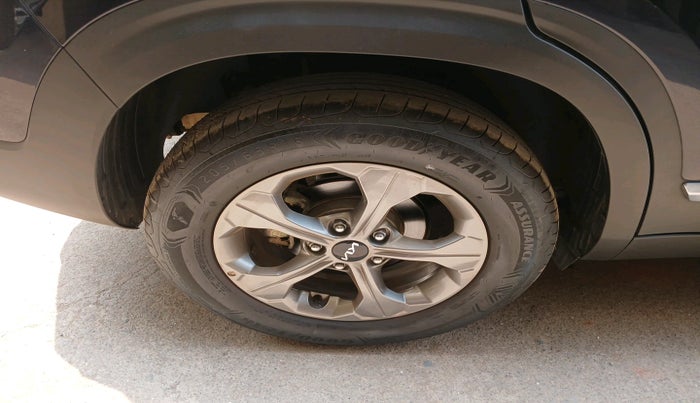 2025 KIA SELTOS HTK (O), Petrol, Manual, 5,092 km, tyre