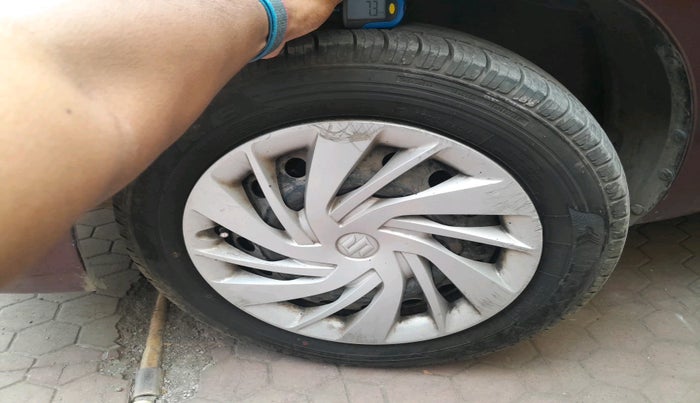 2020 Maruti Ertiga VXI CNG, CNG, Manual, 1,49,397 km, tyre