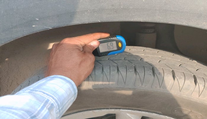 2017 Hyundai Creta SX PLUS 1.6 DIESEL, Diesel, Manual, 1,48,590 km, tyre