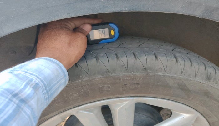 2017 Hyundai Creta SX PLUS 1.6 DIESEL, Diesel, Manual, 1,48,590 km, tyre