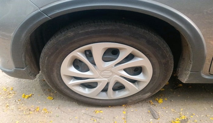 2025 Maruti Celerio ZXI, Petrol, Manual, 2,002 km, tyre