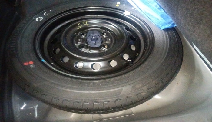 2025 Maruti Celerio ZXI, Petrol, Manual, 2,002 km, tyre