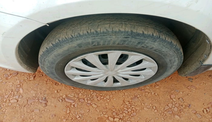 2016 Maruti Swift Dzire VDI, Diesel, Manual, 79,964 km, tyre