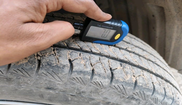 2025 Maruti Grand Vitara DELTA CNG, CNG, Manual, 10,048 km, tyre