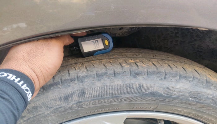 2012 Honda City 1.5L I-VTEC S MT, Petrol, Manual, 2,09,300 km, tyre