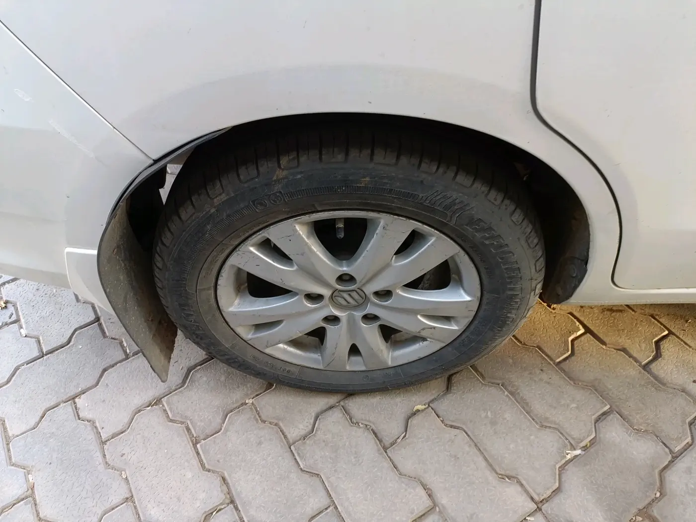2017 Maruti Ertiga VDI SHVS, Diesel, Manual, 1,12,215 km, tyre