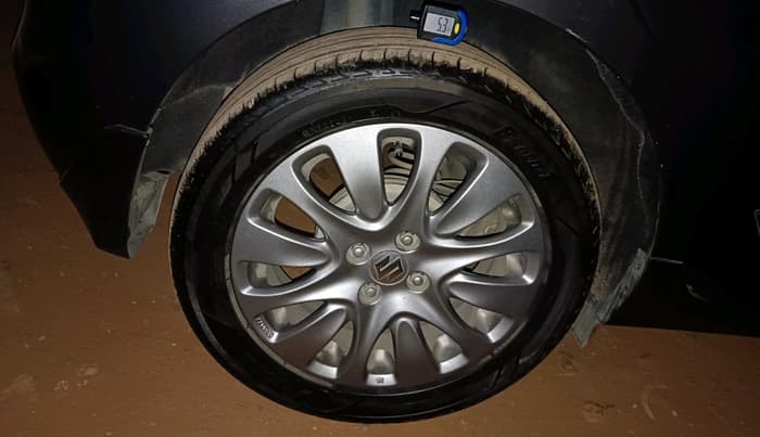 2016 Maruti Baleno ALPHA PETROL 1.2, Petrol, Manual, 1,13,265 km, tyre