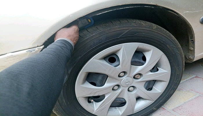 2006 Hyundai Accent VIVA CRDI, Diesel, Manual, 1,43,240 km, tyre