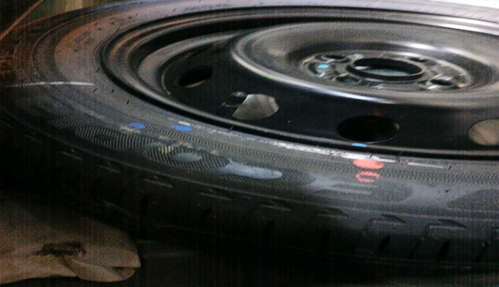 2023 Maruti IGNIS ZETA 1.2, Petrol, Manual, 31,882 km, tyre