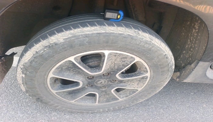 2017 Renault Duster 85 PS RXZ DIESEL, Diesel, Manual, 70,837 km, tyre