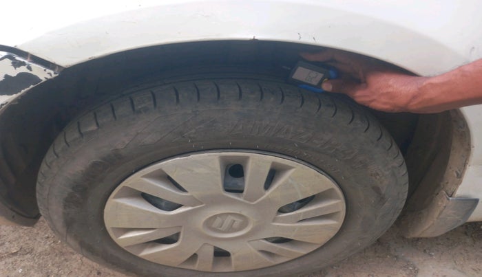 2012 Maruti Swift VXI, Petrol, Manual, 1,69,087 km, tyre