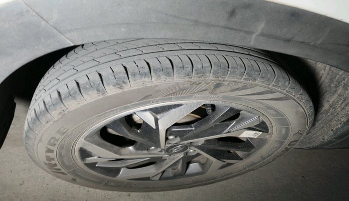 2023 Hyundai Creta SX (O) IVT 1.5 PETROL, Petrol, Automatic, 52,567 km, tyre