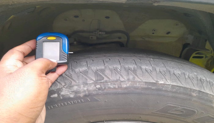 2024 Maruti JIMNY ALPHA ALL GRIP PRO MT, Petrol, Manual, 31,809 km, tyre