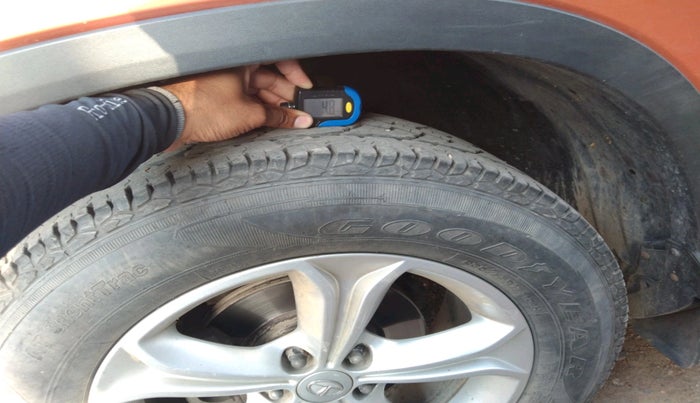 2019 Tata Harrier XZ 2.0L, Diesel, Manual, 1,18,433 km, tyre