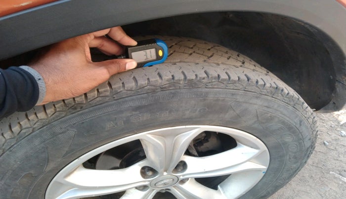 2019 Tata Harrier XZ 2.0L, Diesel, Manual, 1,18,433 km, tyre