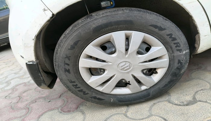 2011 Maruti Ritz VXI, CNG, Manual, 72,215 km, tyre