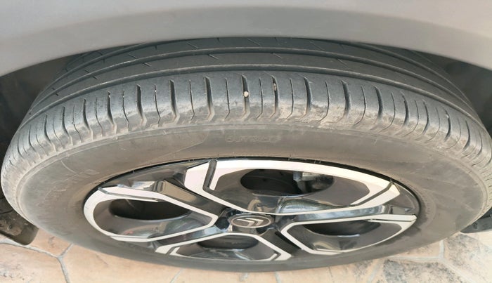 2023 CITROEN C3 AIRCROSS MAX 1.2 5 STR, Petrol, Manual, 38,981 km, tyre