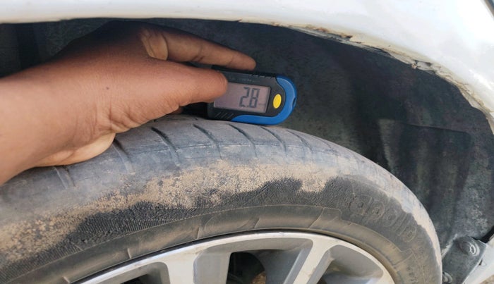 2021 Maruti Ciaz ALPHA 1.5 SHVS PETROL, Petrol, Manual, 1,26,865 km, tyre