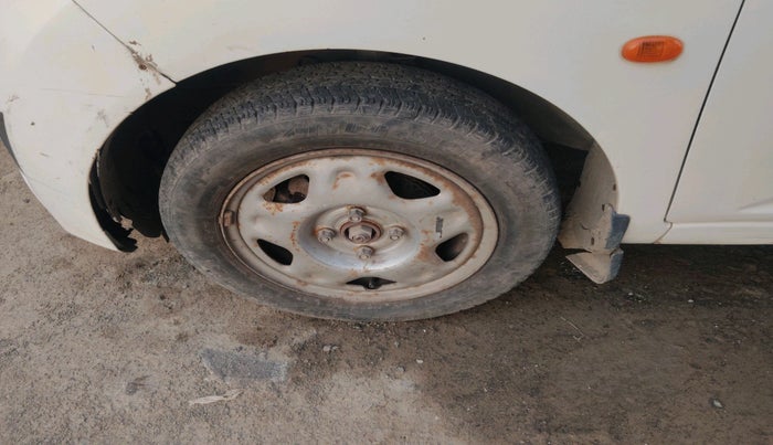 2011 Chevrolet Beat PS DIESEL, Diesel, Manual, 1,16,050 km, tyre