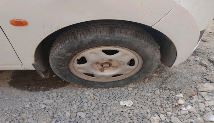 2011 Chevrolet Beat PS DIESEL, Diesel, Manual, 1,16,050 km, tyre