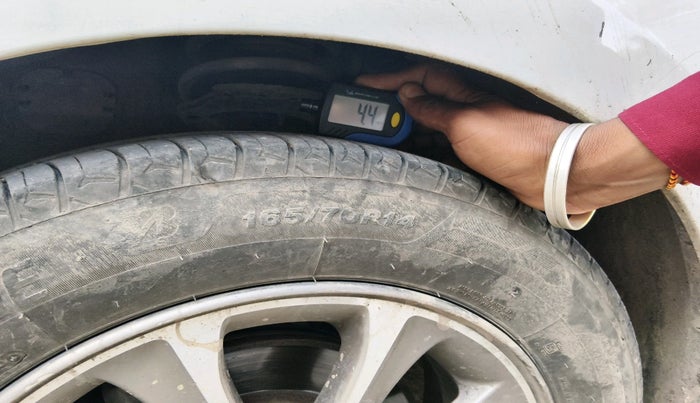 2016 Hyundai Grand i10 ASTA (O) 1.2 KAPPA VTVT, CNG, Manual, 1,37,162 km, tyre