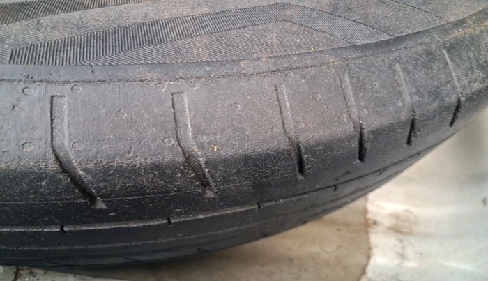 2020 Hyundai Creta E 1.5 DIESEL, Diesel, Manual, 1,04,715 km, tyre