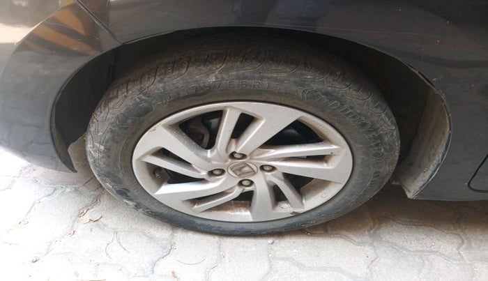 2019 Honda Jazz 1.2L I-VTEC VX CVT, Petrol, Automatic, 67,935 km, tyre