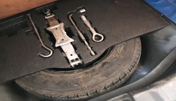 2019 Honda Jazz 1.2L I-VTEC VX CVT, Petrol, Automatic, 67,935 km, tyre