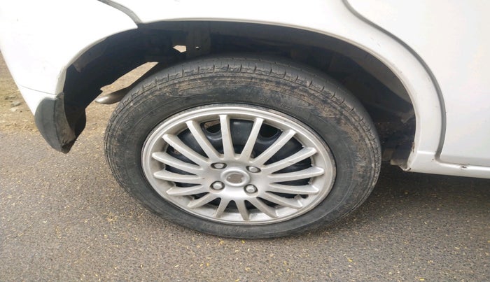 2011 Maruti Alto K10 VXI, Petrol, Manual, 1,70,684 km, tyre