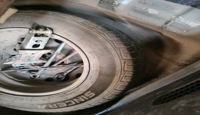 2009 Hyundai i20 MAGNA 1.2, Petrol, Manual, 82,058 km, tyre