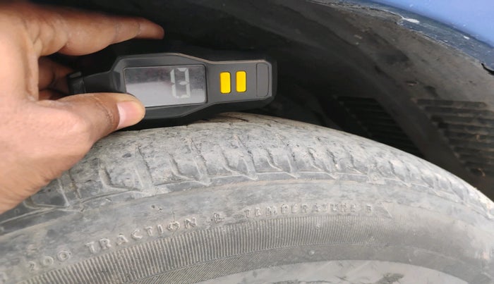 2011 Hyundai i20 MAGNA (O) 1.2, Petrol, Manual, 76,192 km, tyre