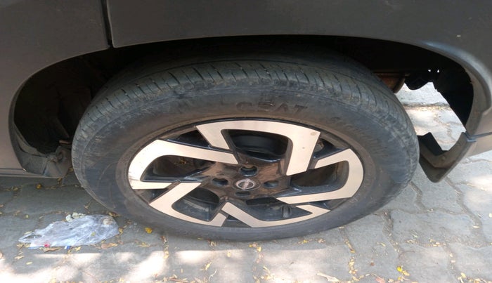 2023 Nissan MAGNITE XV MT, Petrol, Manual, 41,260 km, tyre