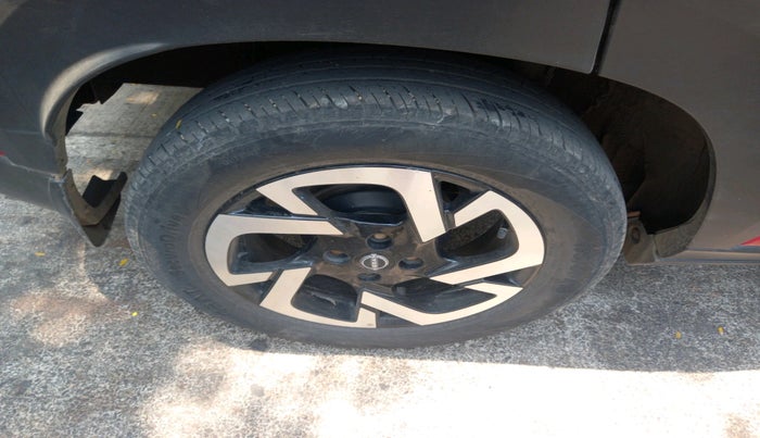 2023 Nissan MAGNITE XV MT, Petrol, Manual, 41,260 km, tyre