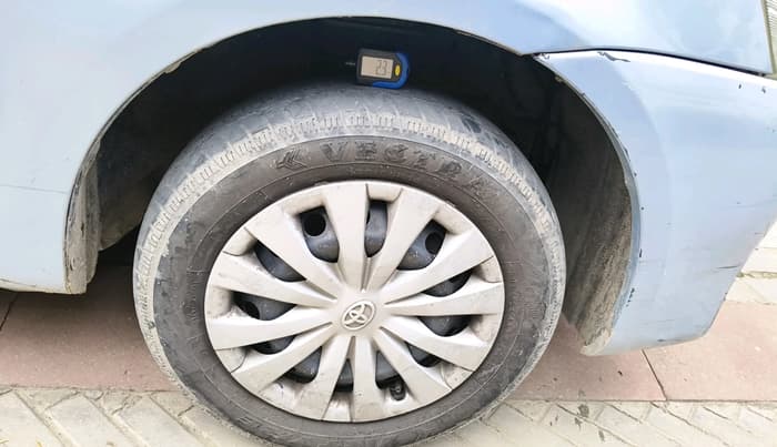 2011 Toyota Etios G, Petrol, Manual, 1,04,545 km, tyre