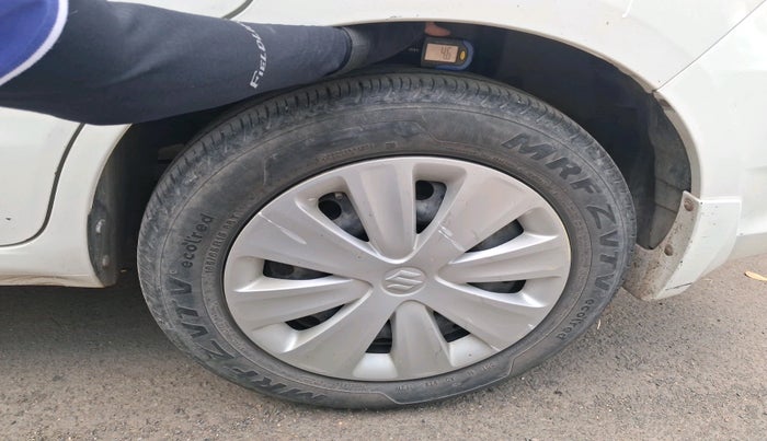 2015 Maruti Ertiga VDI SHVS, Diesel, Manual, 1,14,277 km, tyre