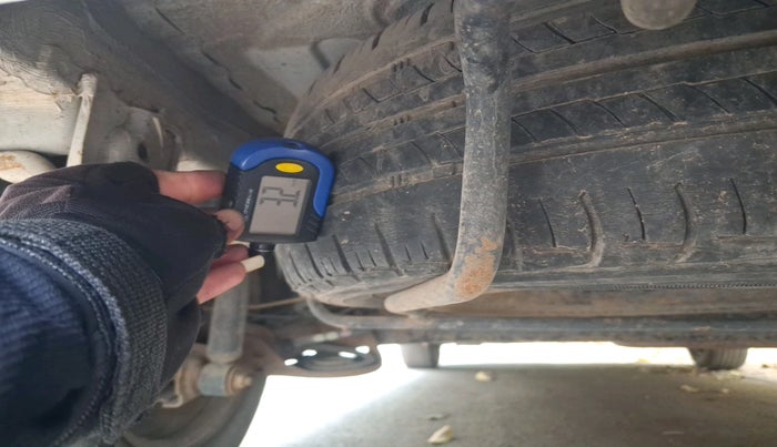 2015 Maruti Ertiga VDI SHVS, Diesel, Manual, 1,14,277 km, tyre