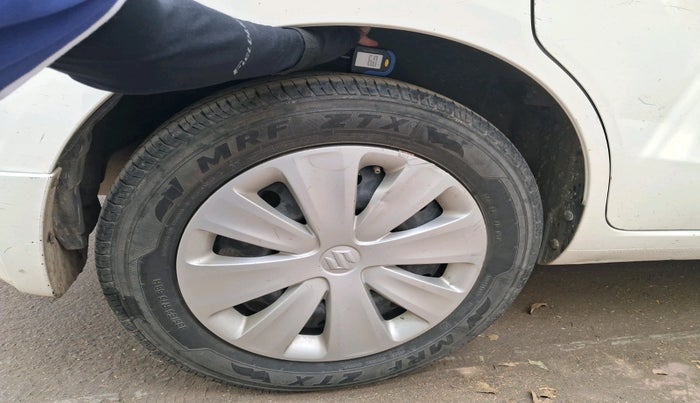 2015 Maruti Ertiga VDI SHVS, Diesel, Manual, 1,14,277 km, tyre